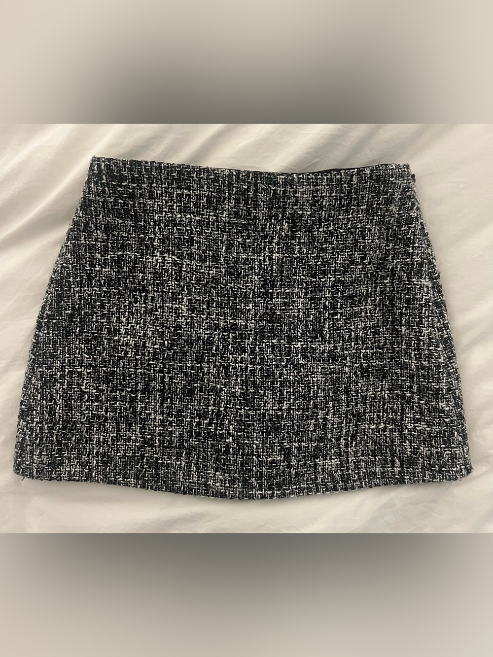 Abercrombie & Fitch Black and White Tweed Mini Skort